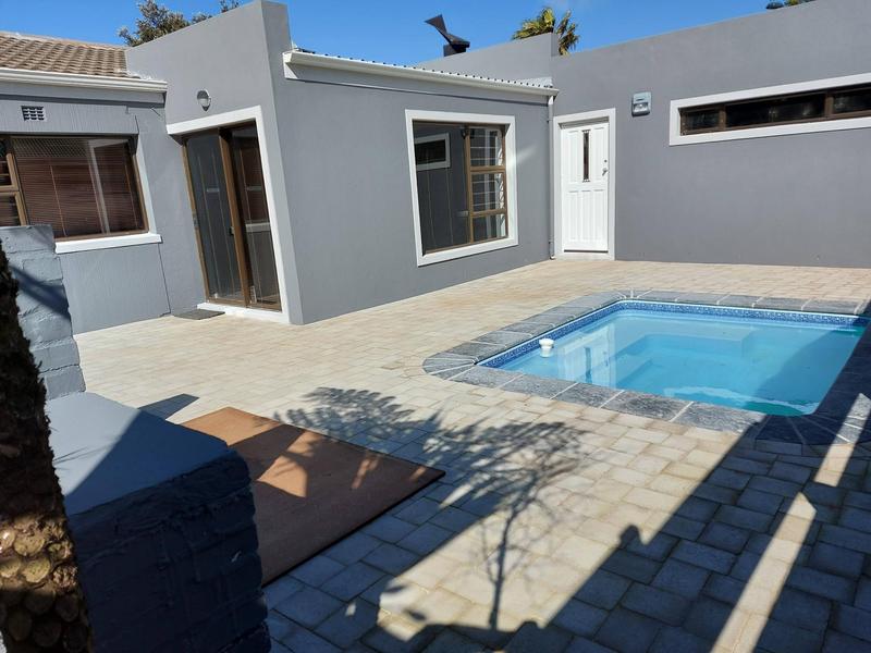 To Let 3 Bedroom Property for Rent in Kenridge Western Cape